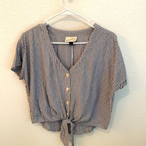 Universal Thread Tie Top